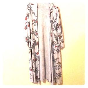 Lularoe Sarah sweater